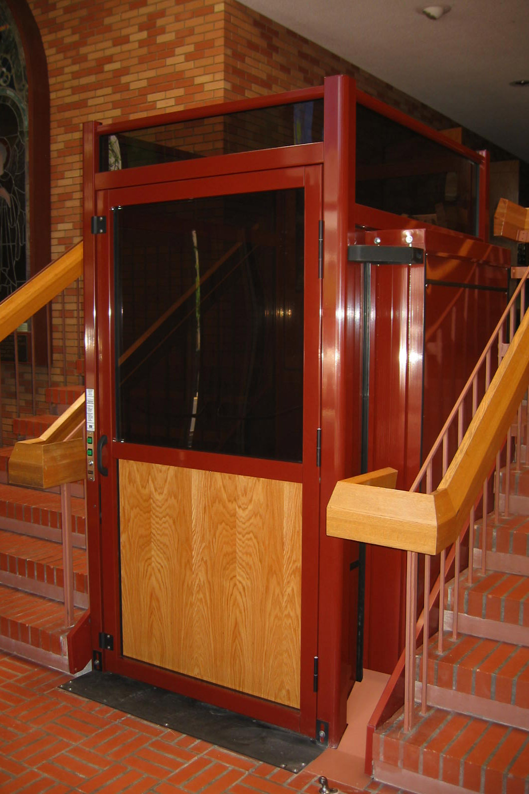 Vertical Platform Lifts